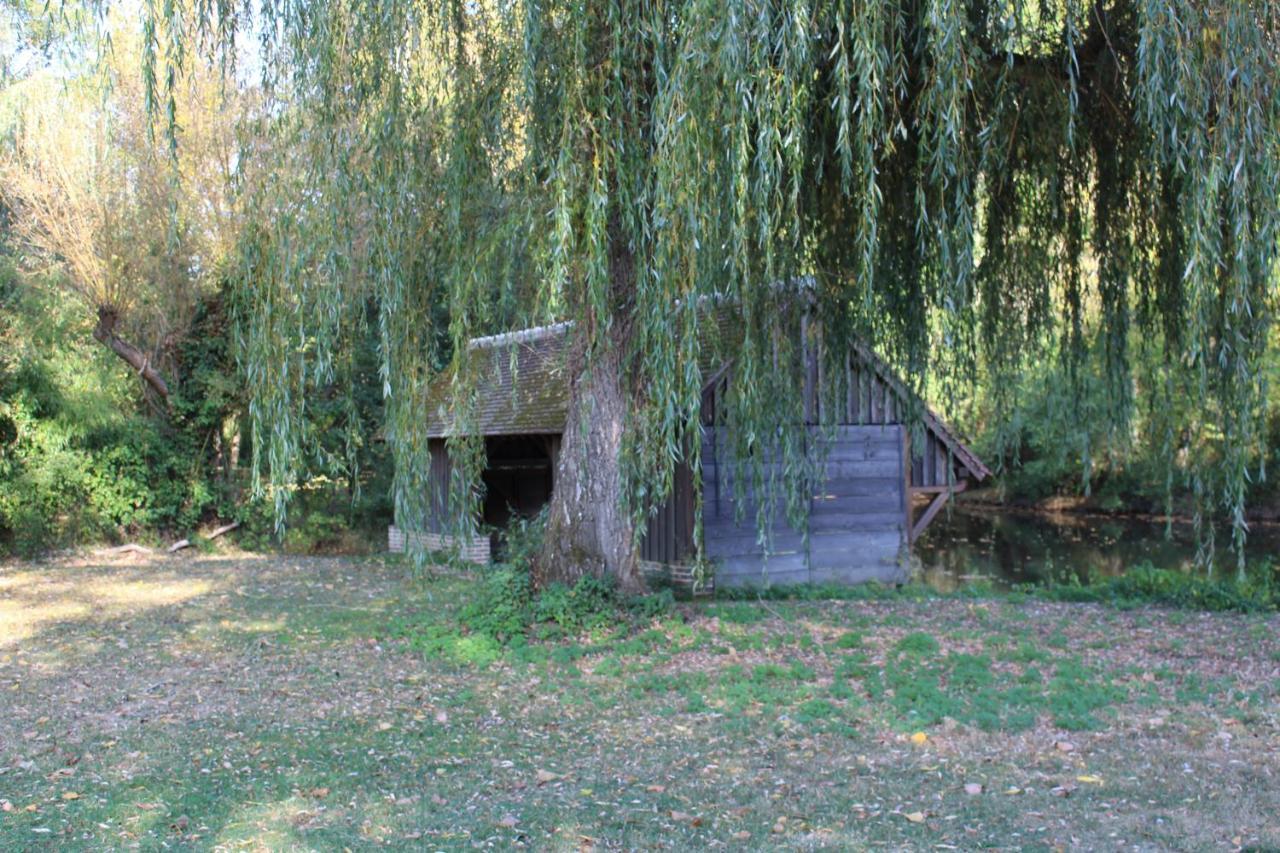 Chez Santia Villa Brinon-sur-Sauldre Exterior foto