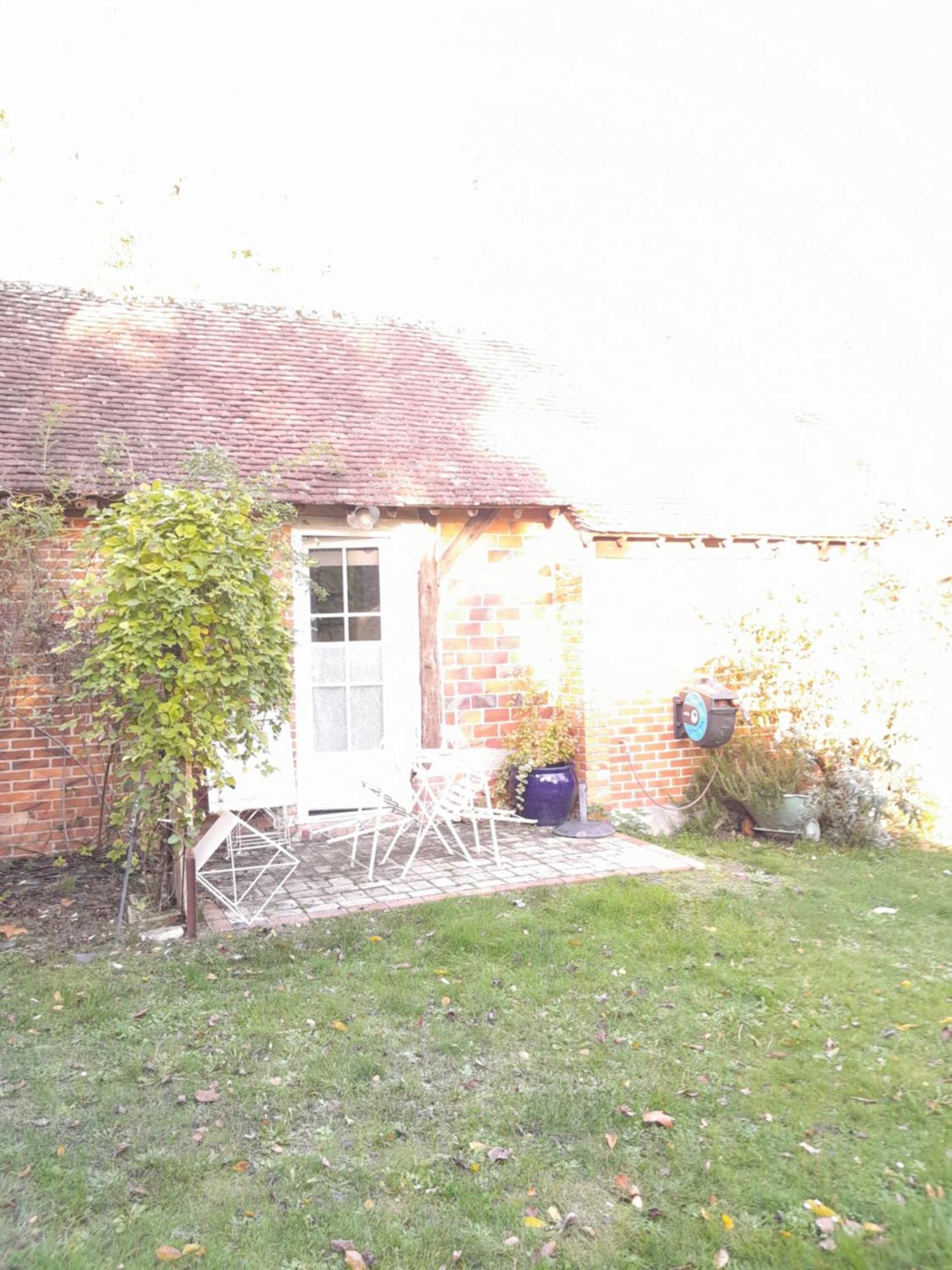 Chez Santia Villa Brinon-sur-Sauldre Exterior foto