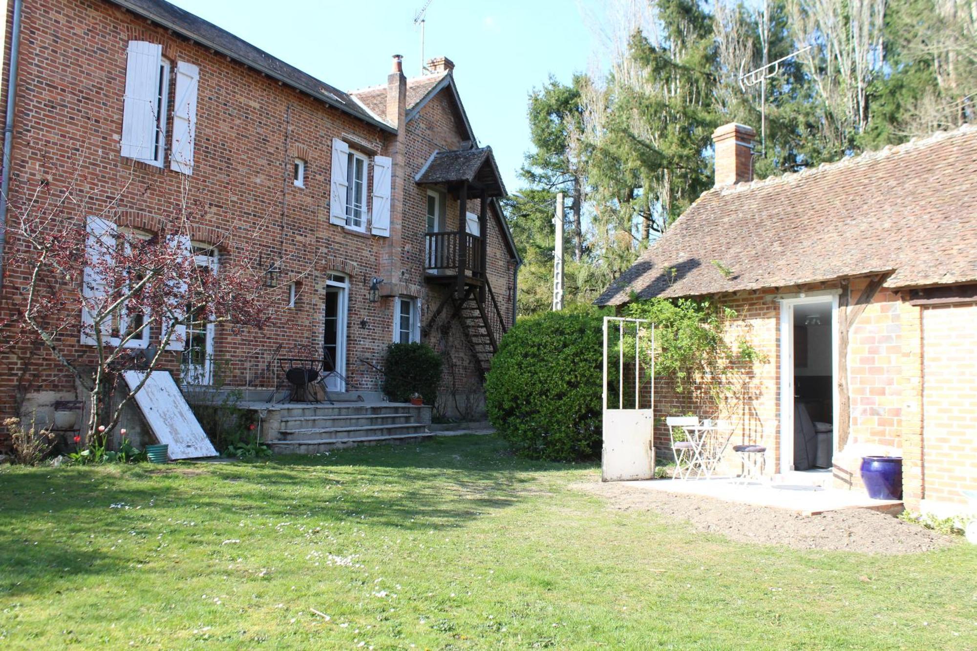 Chez Santia Villa Brinon-sur-Sauldre Exterior foto